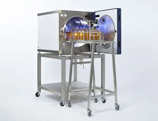 عربة لأوتوكلاف أوتوكلاف المختبر